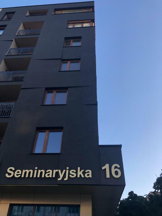 Klimatyzowany Apartament Roma Z Garazem Podziemnym Kielce Dış mekan fotoğraf