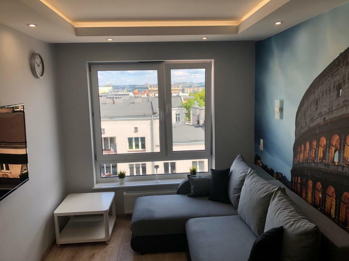Klimatyzowany Apartament Roma Z Garazem Podziemnym Kielce Dış mekan fotoğraf